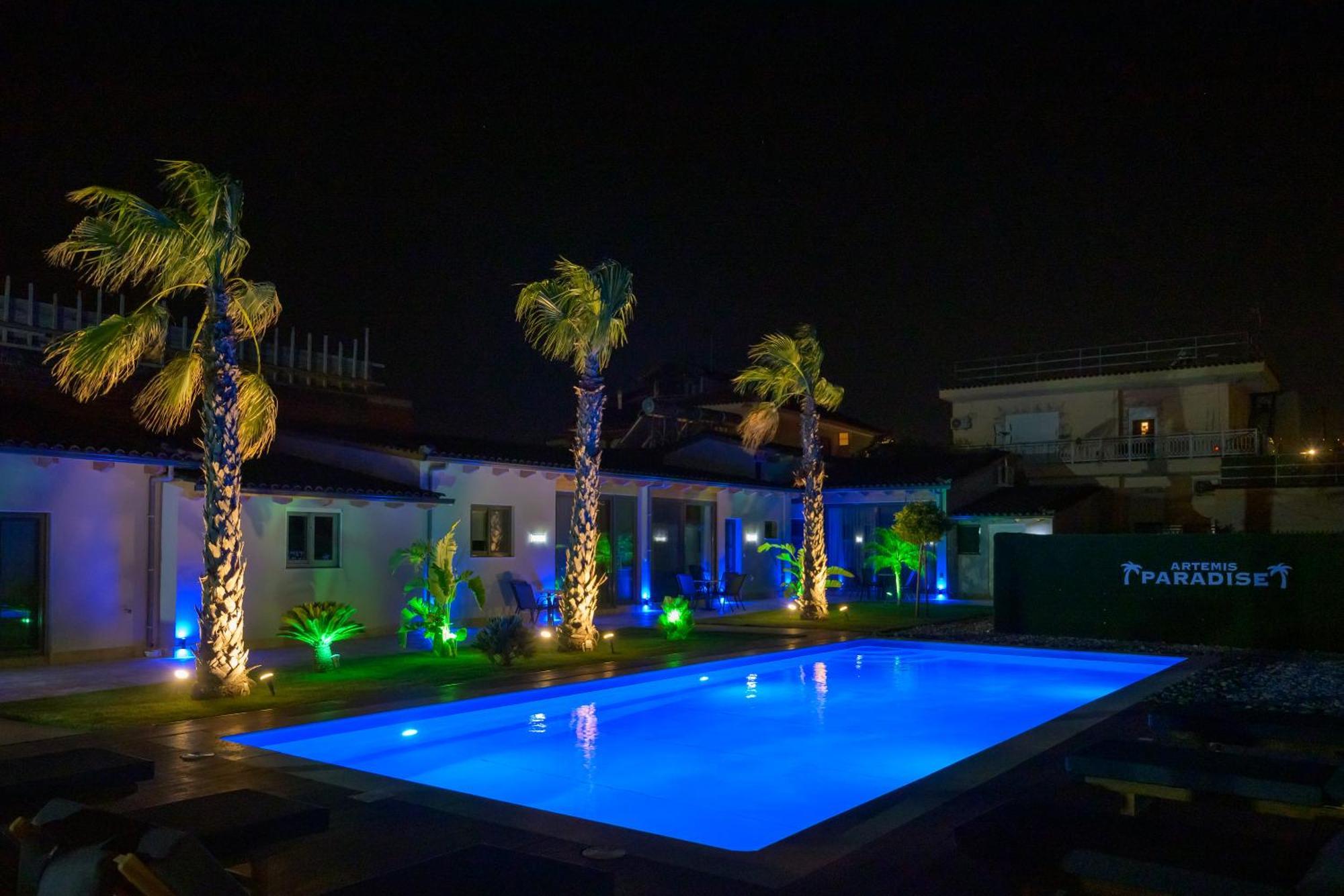 Paradise Apartments Artemida Bagian luar foto
