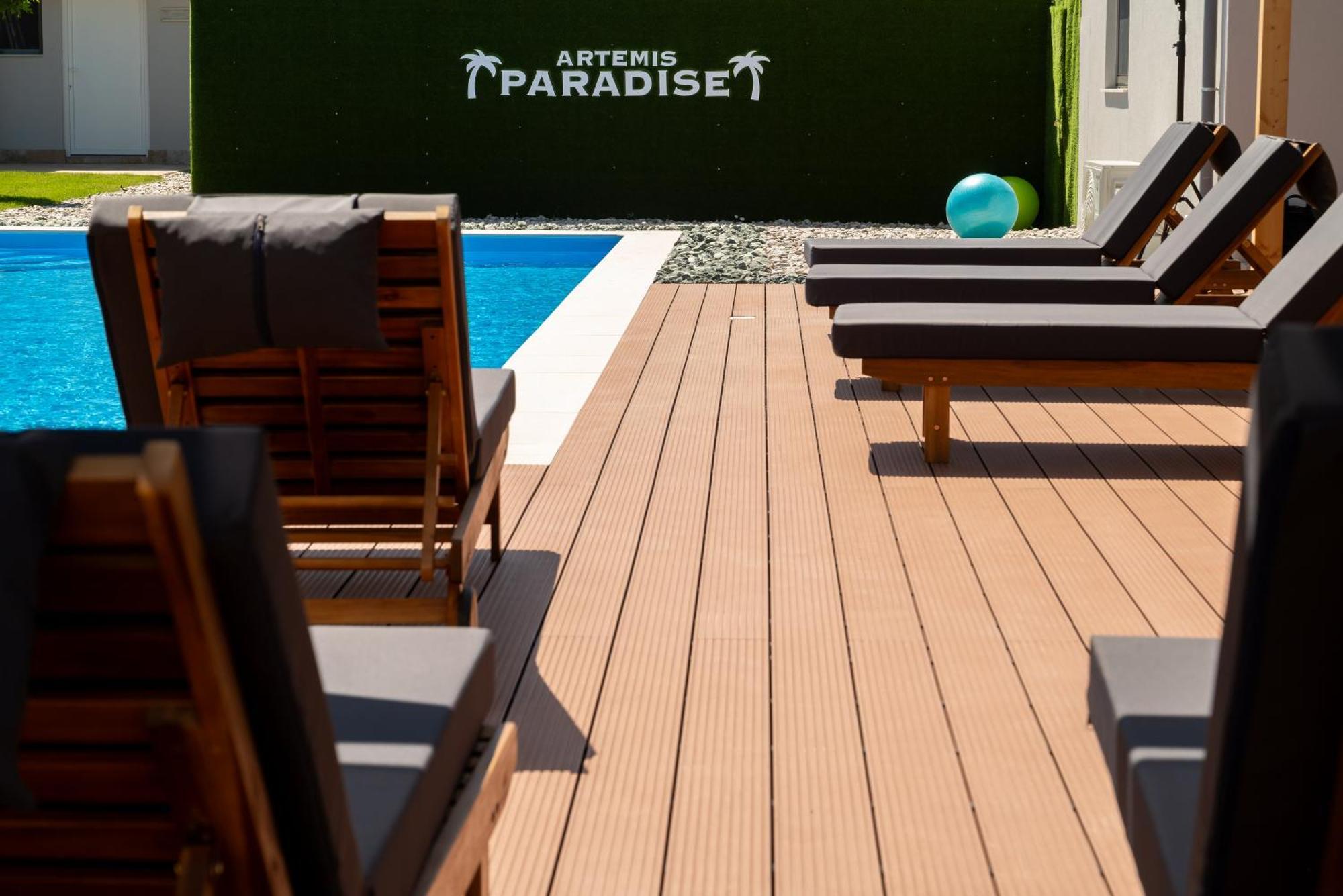 Paradise Apartments Artemida Bagian luar foto