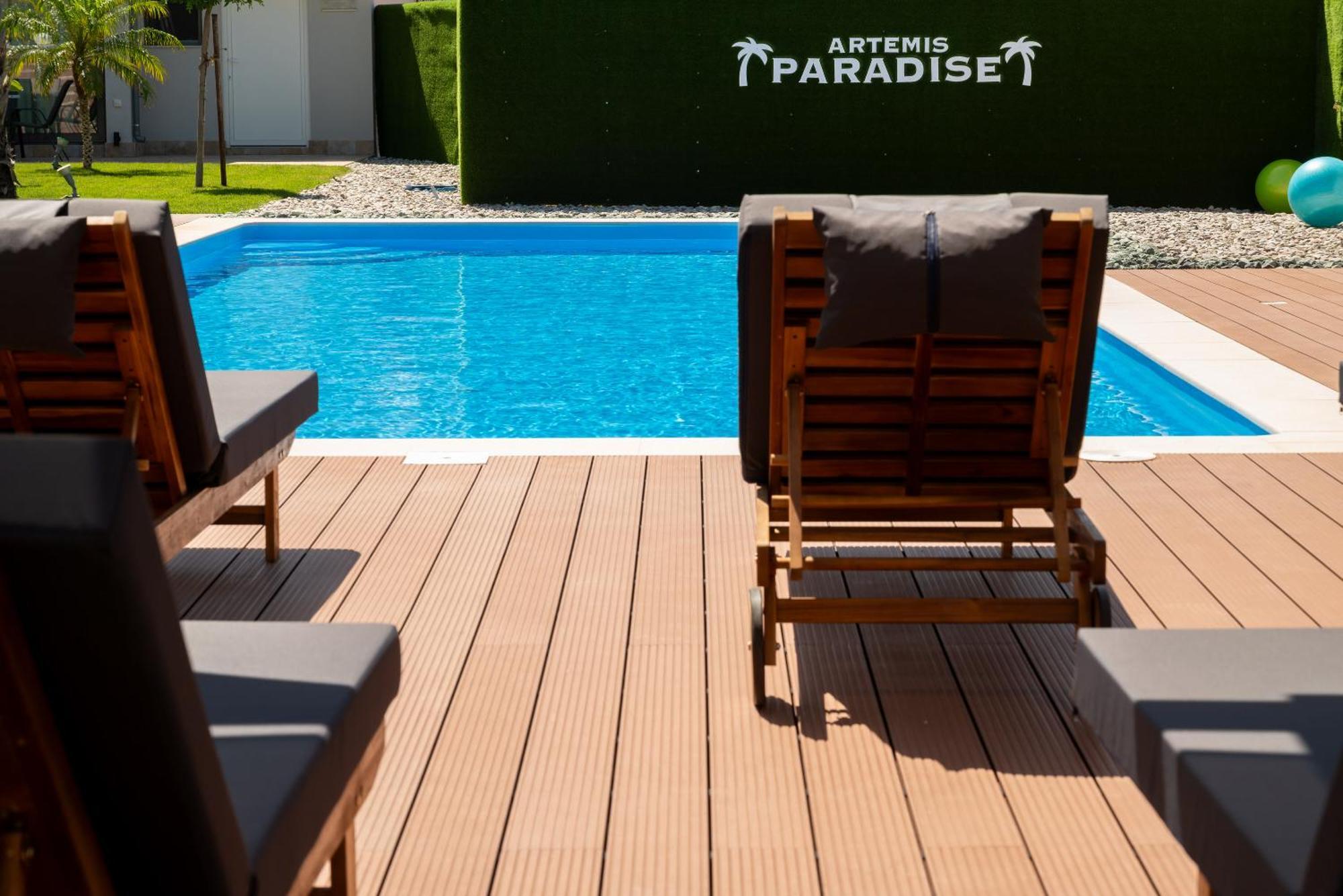 Paradise Apartments Artemida Bagian luar foto